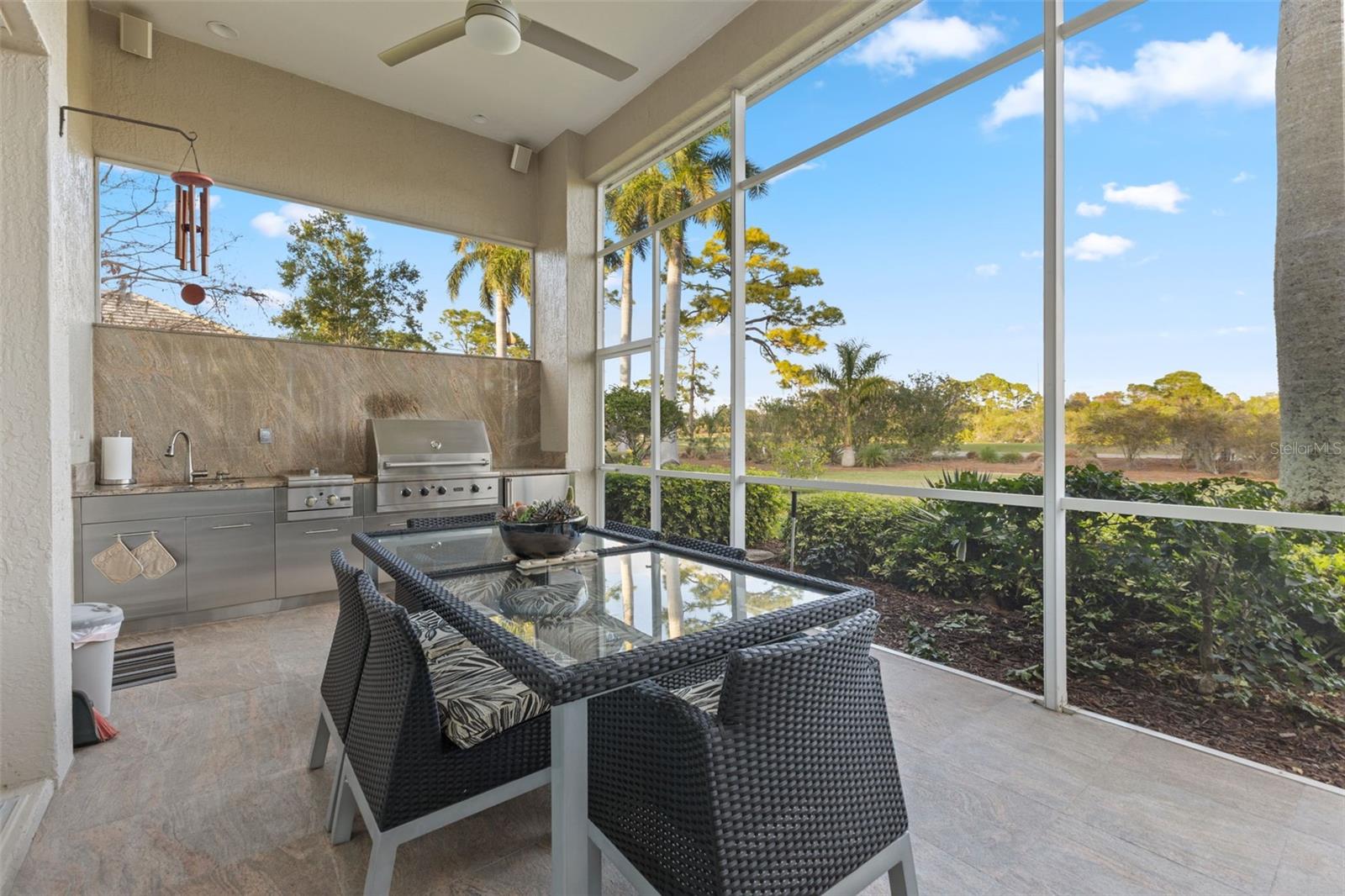 Listing photo id 46 for 530 Mac Ewen Drive