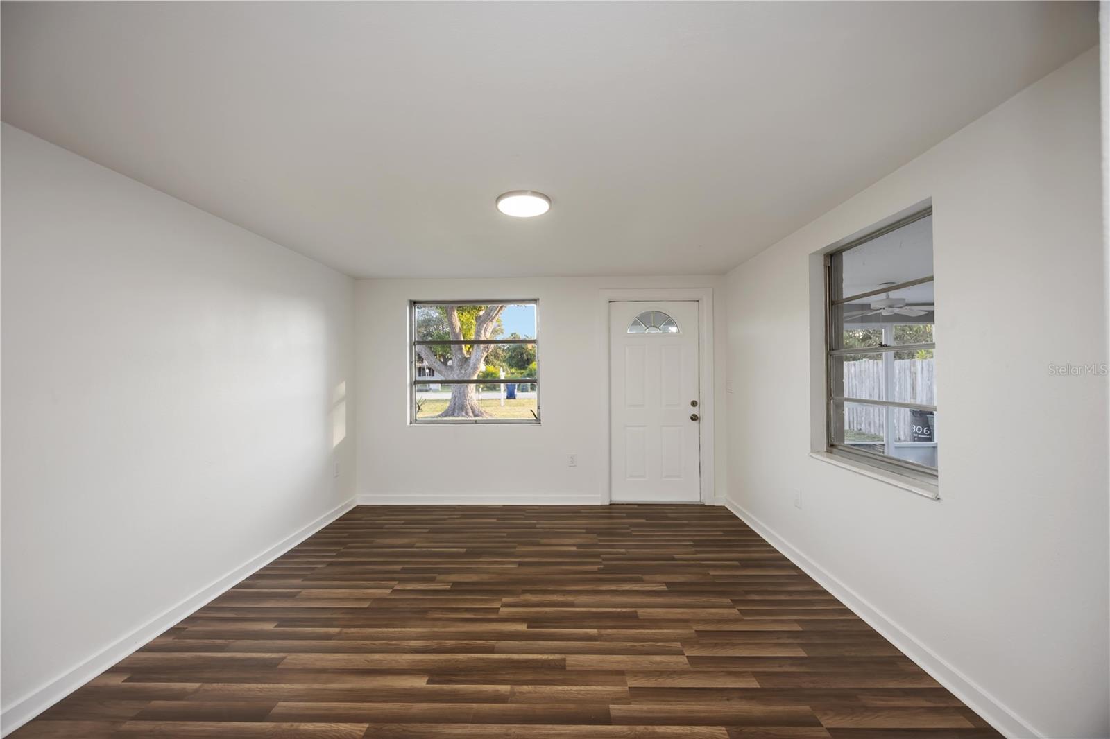 Image 12 of 47 For 306 Langsner Street