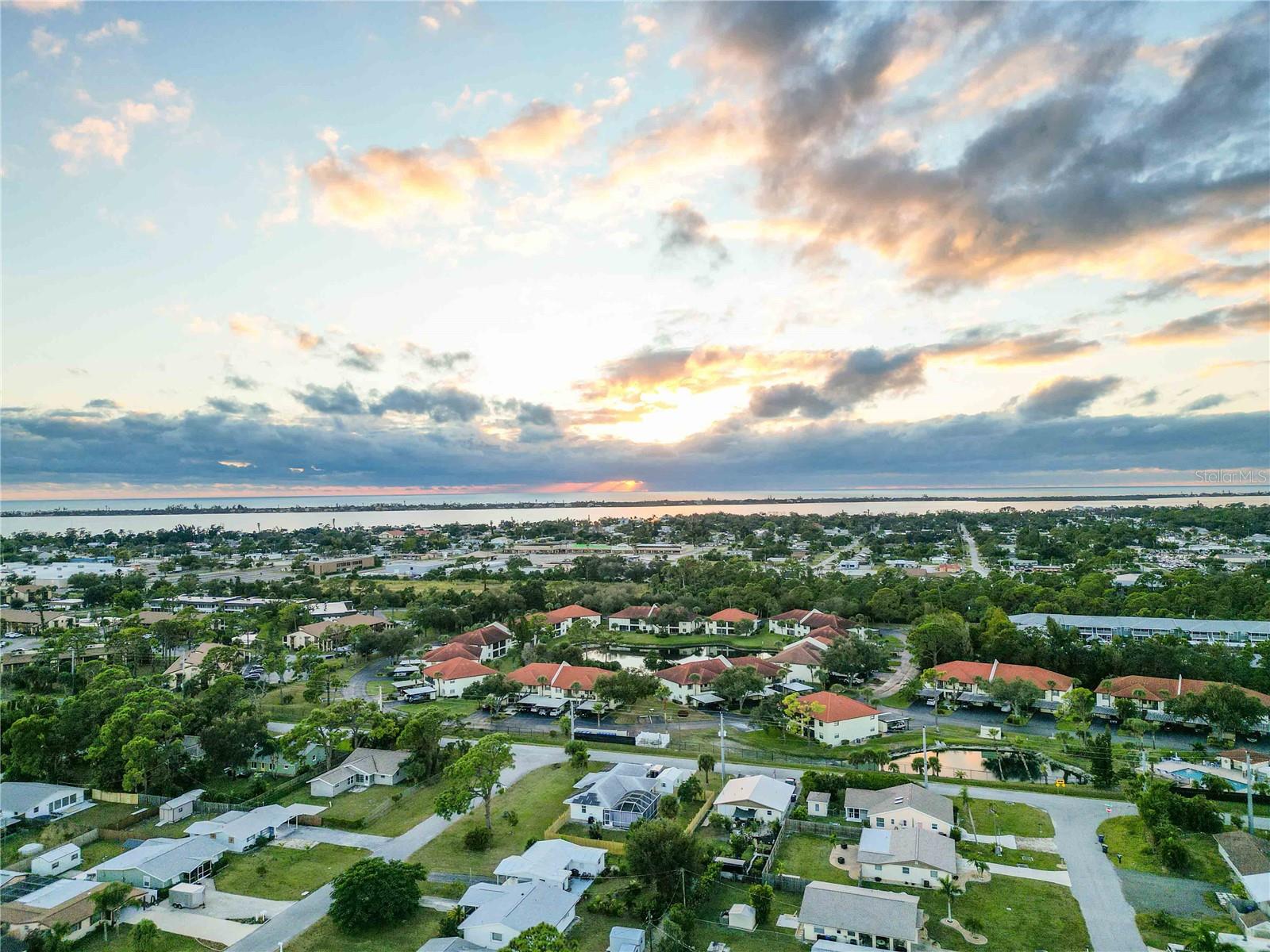 Image 39 of 47 For 306 Langsner Street