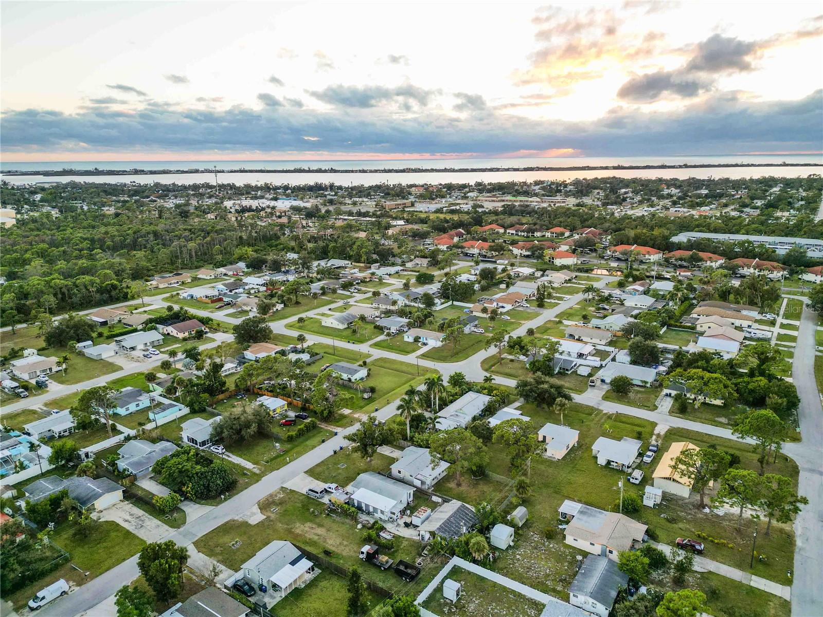 Image 41 of 47 For 306 Langsner Street