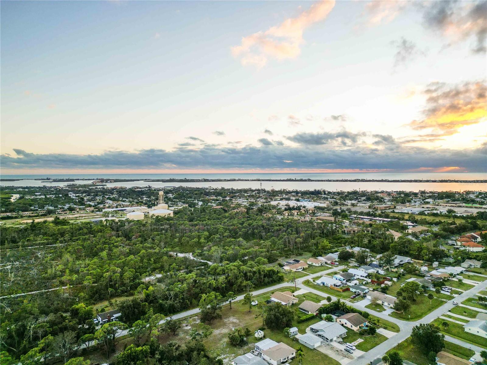 Image 43 of 47 For 306 Langsner Street