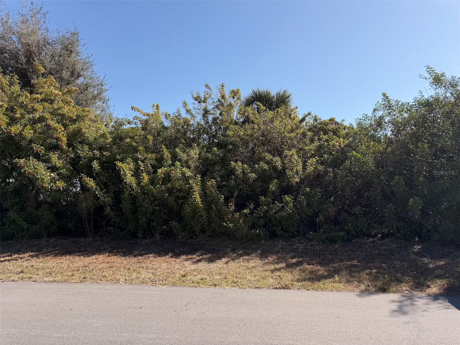 Image 5 of 6 For 6154 Shasta Street