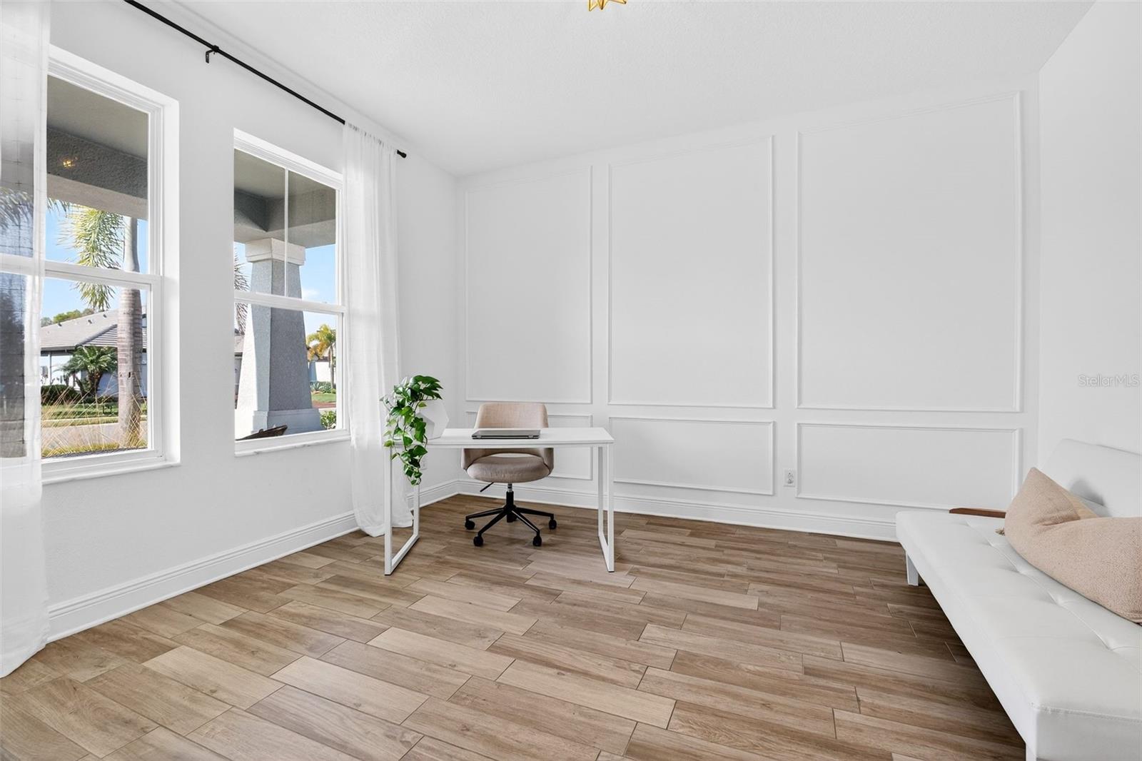 Image 21 of 75 For 2119 Woodleaf Hammock Court