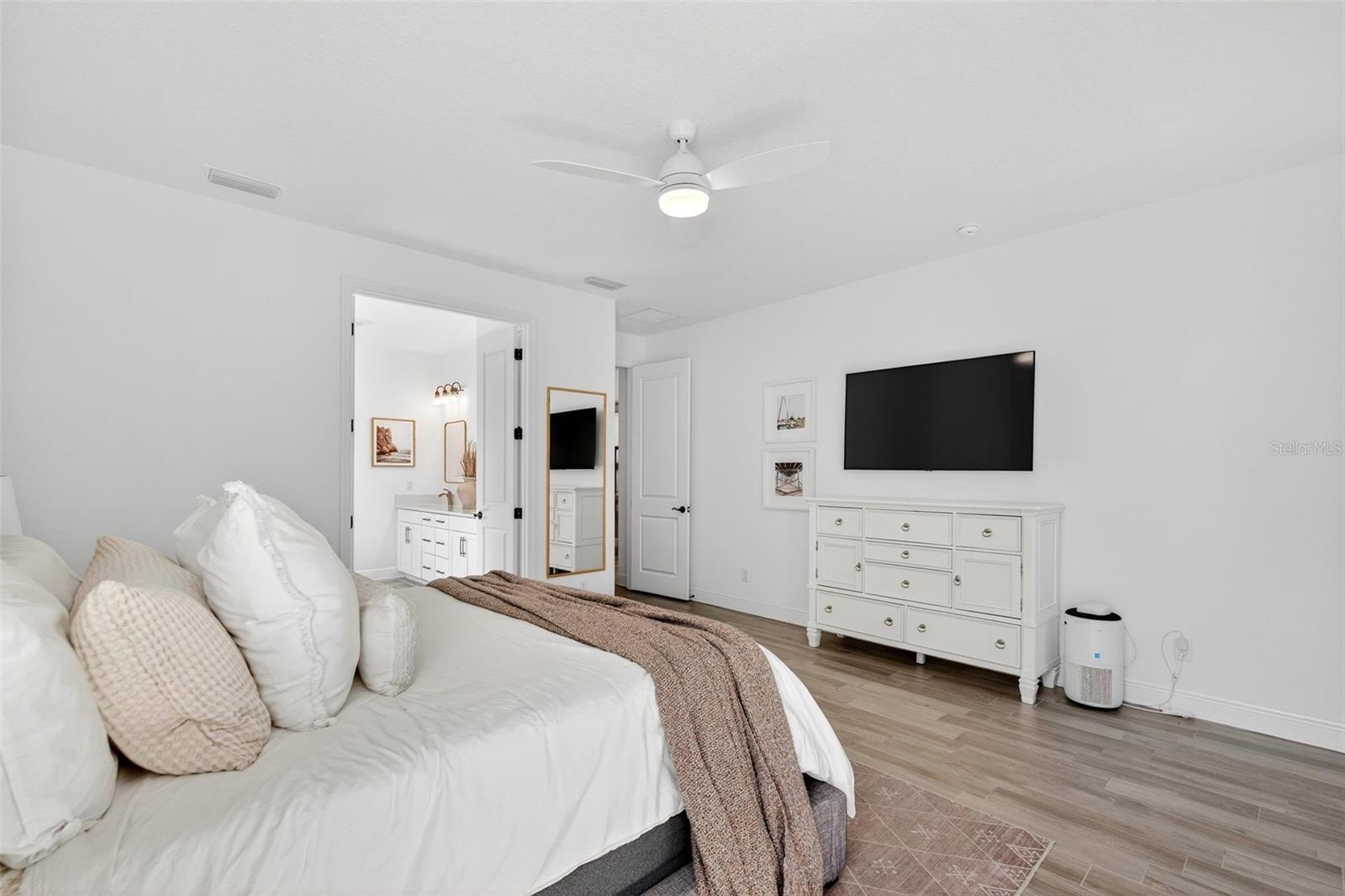 Image 46 of 75 For 2119 Woodleaf Hammock Court