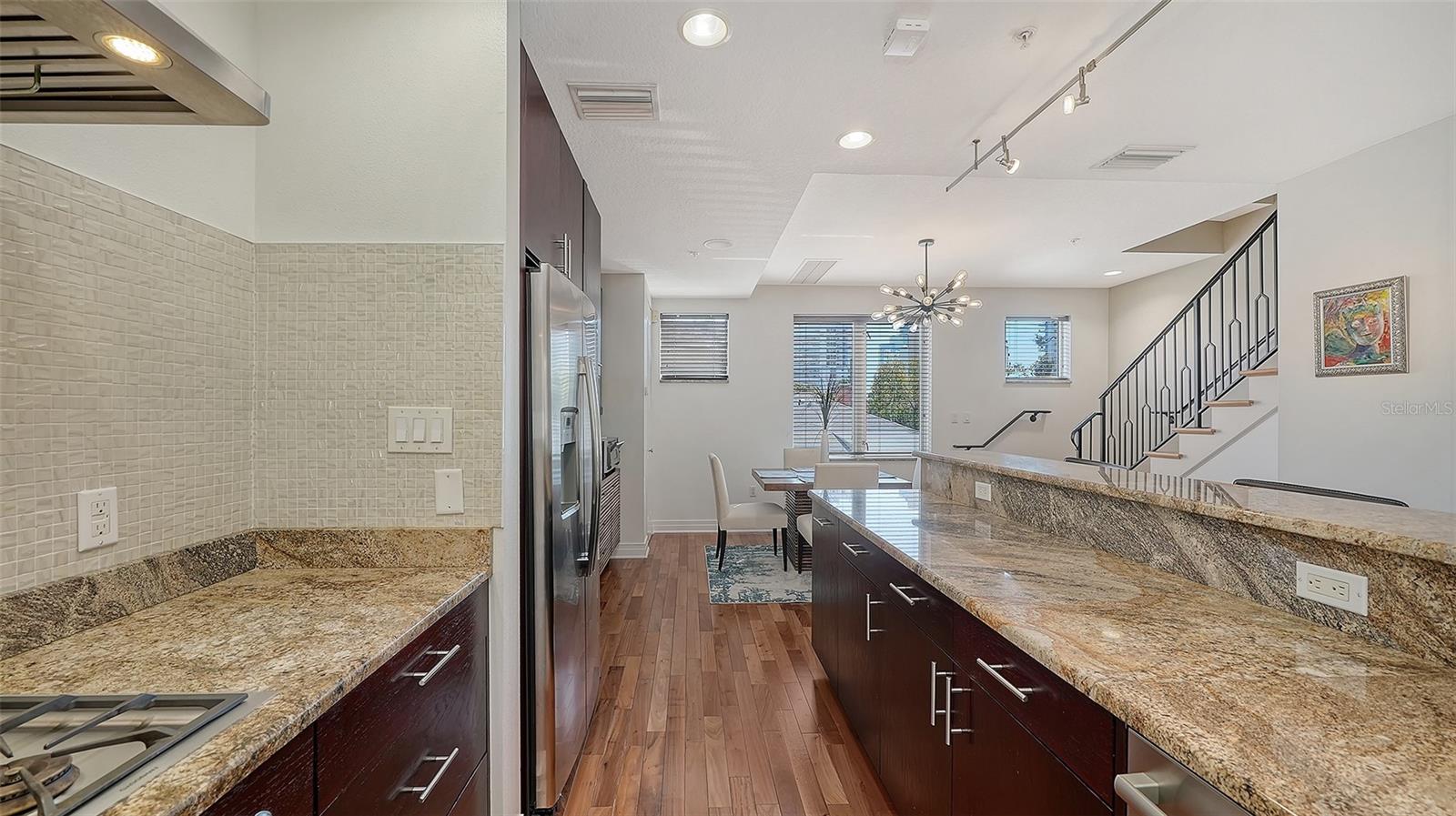 Image 11 of 48 For 235 Cocoanut Avenue 113c