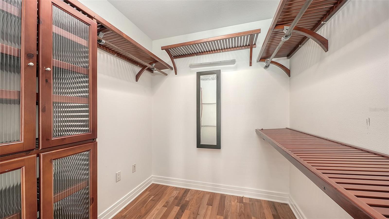 Image 22 of 48 For 235 Cocoanut Avenue 113c