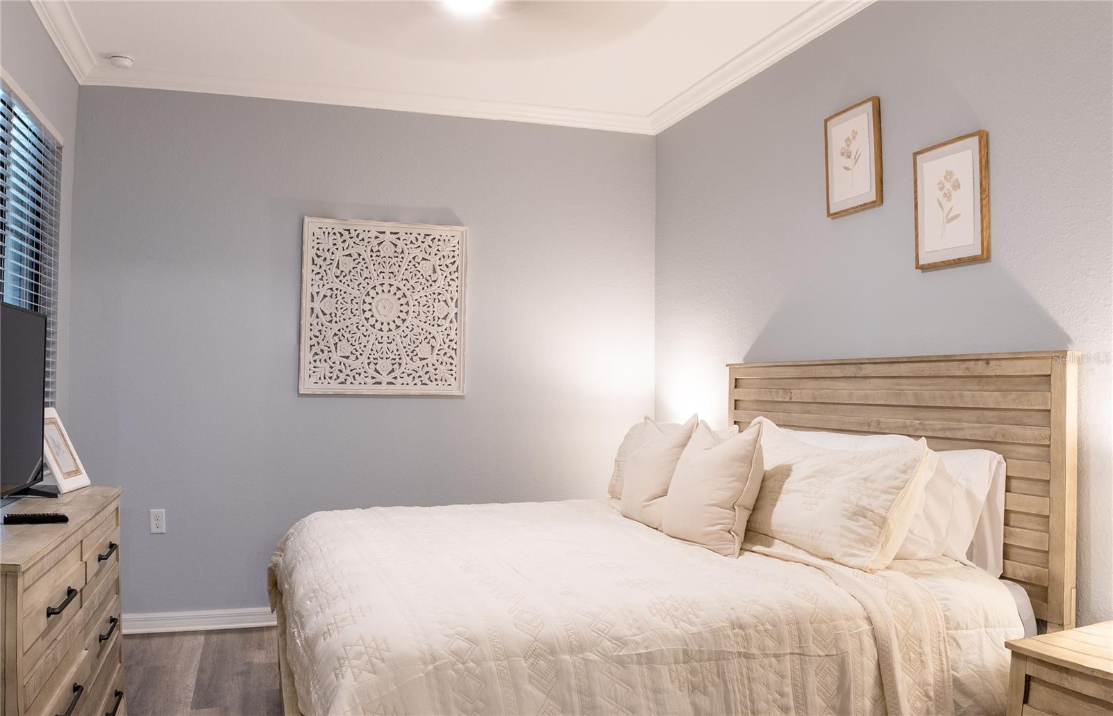 Image 11 of 21 For 17902 Gawthrop Drive 401