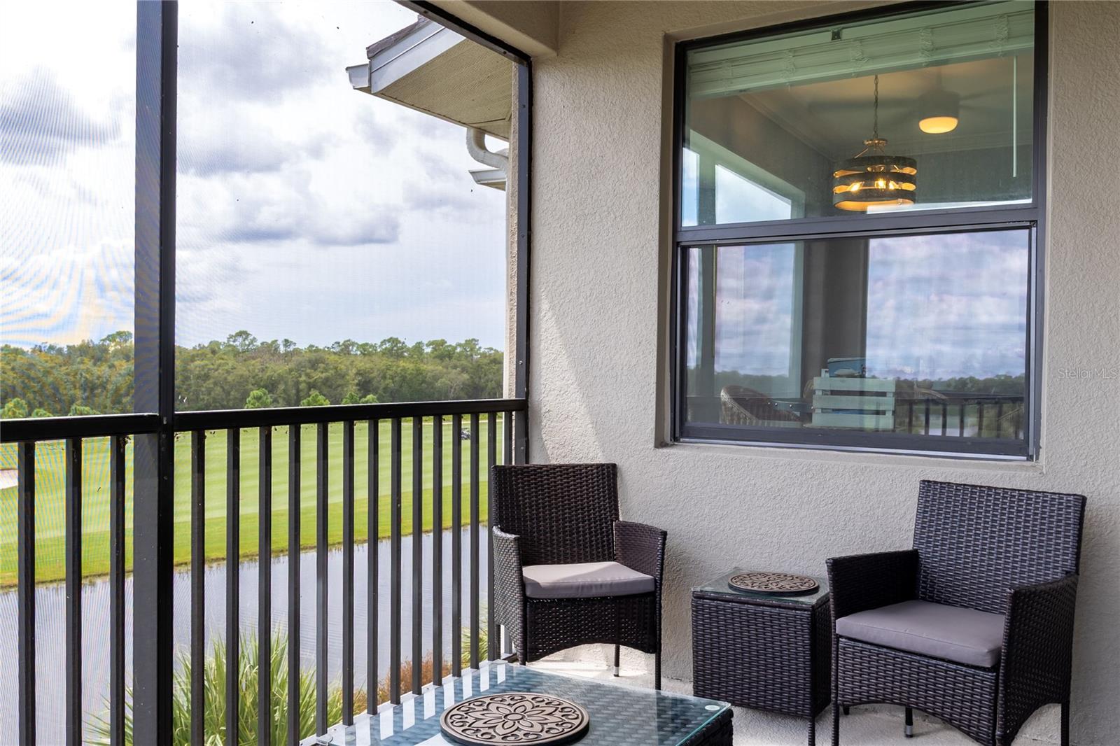 Image 12 of 21 For 17902 Gawthrop Drive 401