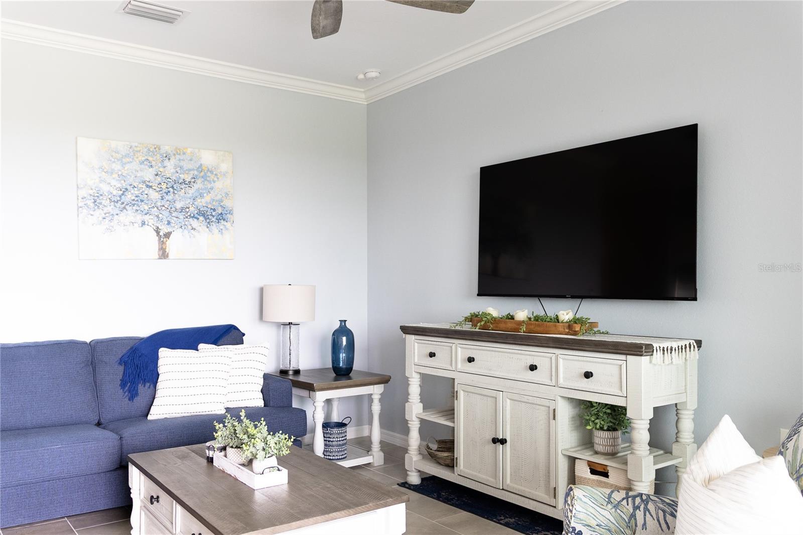 Image 8 of 21 For 17902 Gawthrop Drive 401