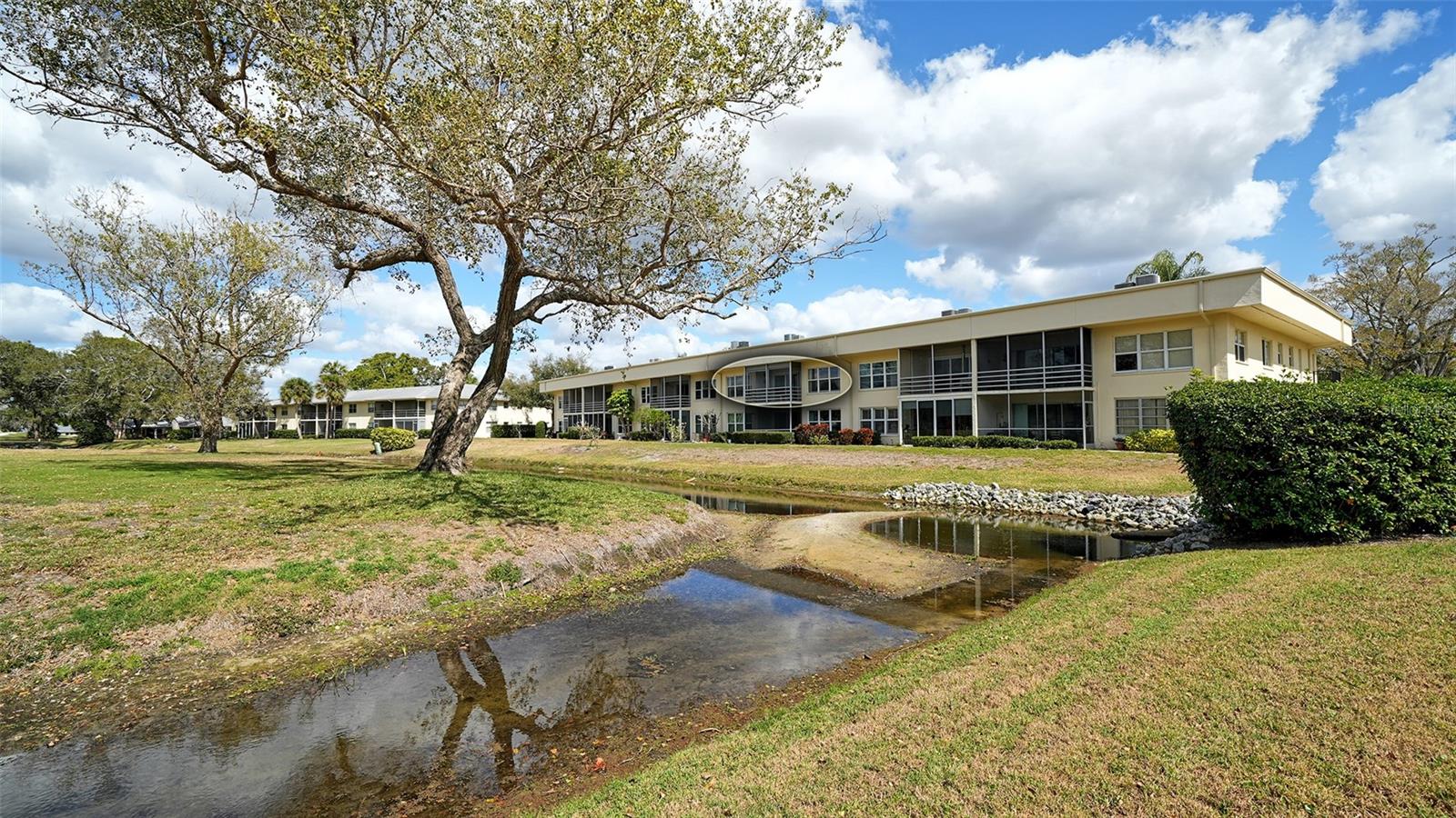 Image 37 of 79 For 7880 Palm Aire Lane 203