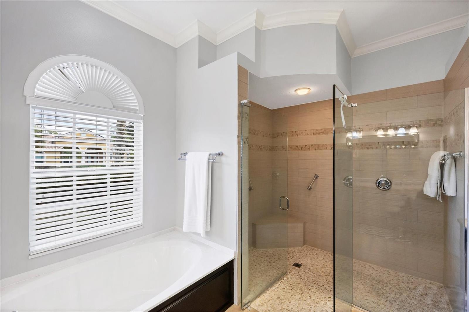 Image 18 of 39 For 7908 Treesdale Glen