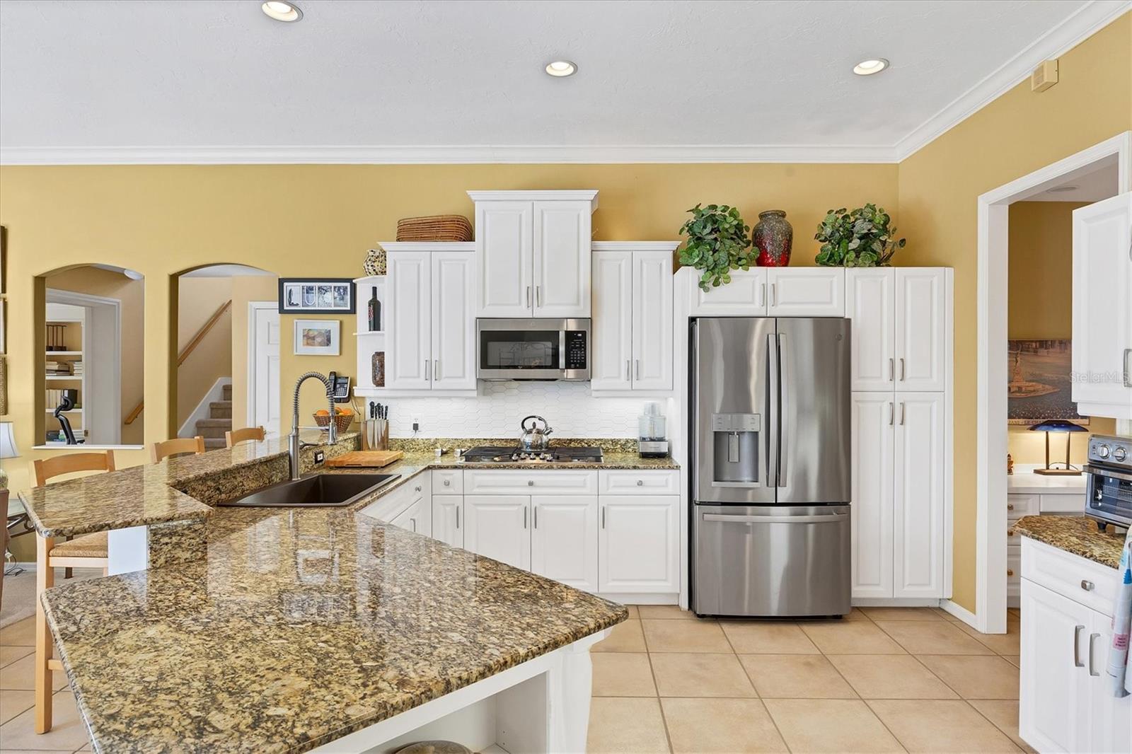 Image 8 of 39 For 7908 Treesdale Glen