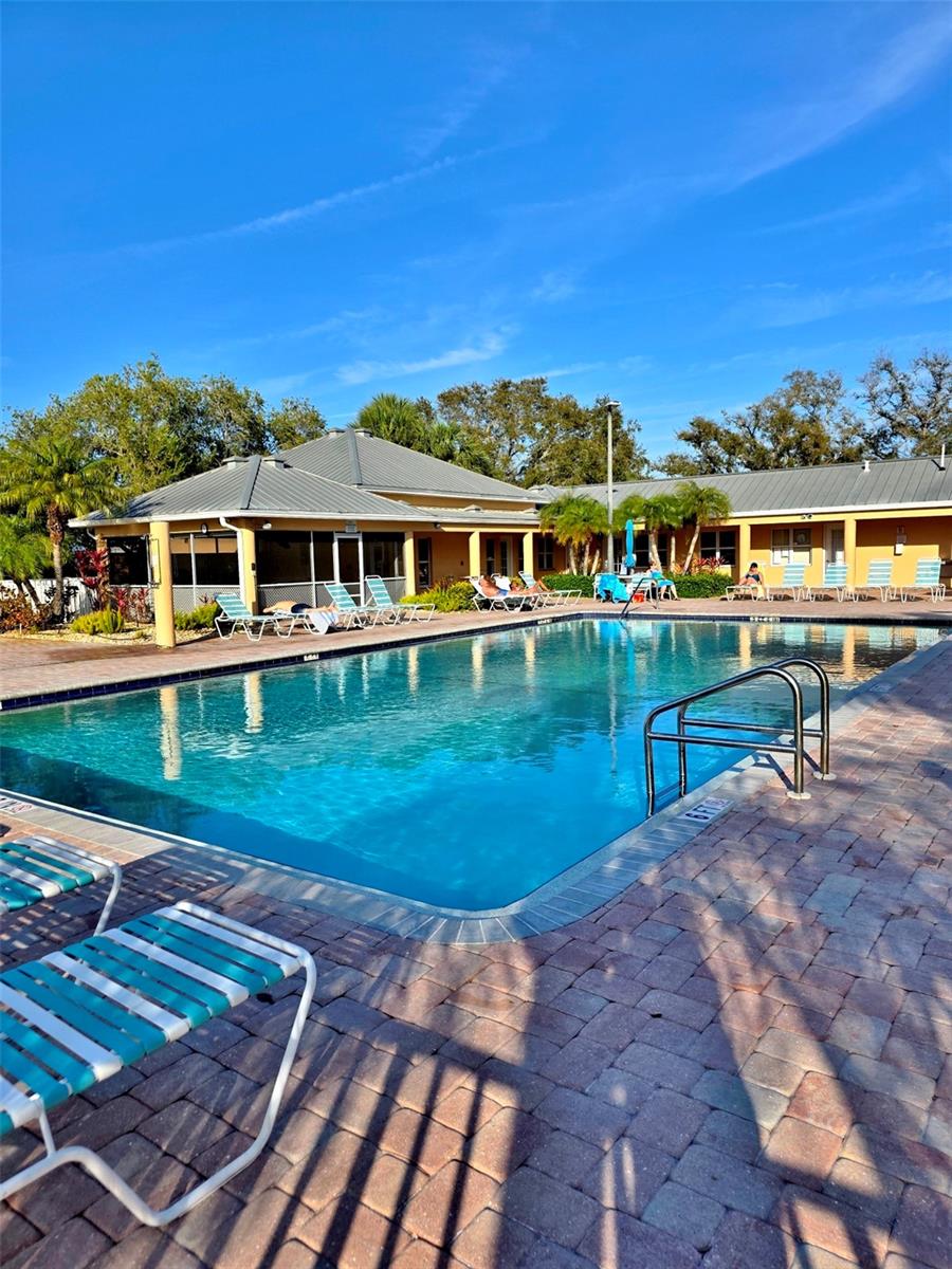 Image 57 of 76 For 4570 Pinebrook Circle 208