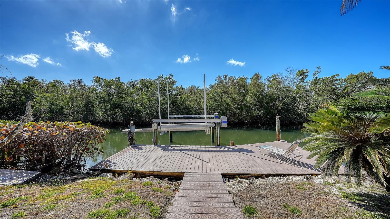 Image 14 of 43 For 3131 Bayou Sound