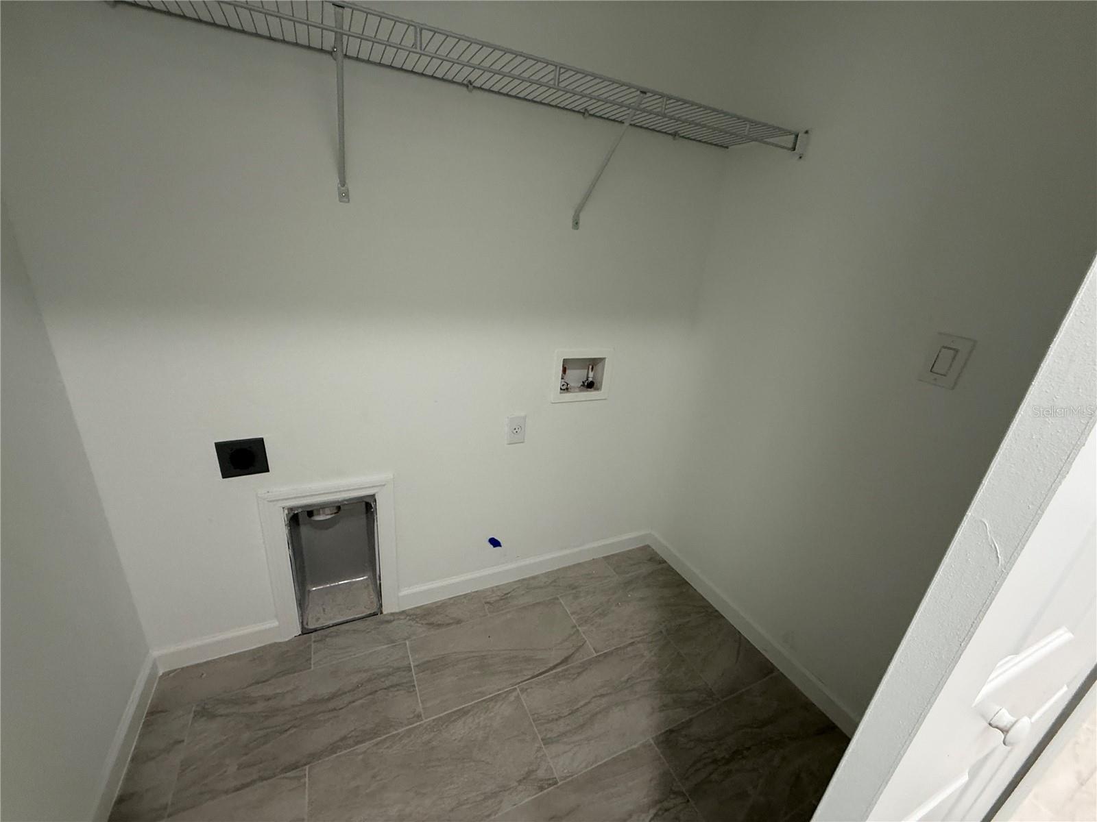 Image 21 of 29 For 1288 Nackman Road