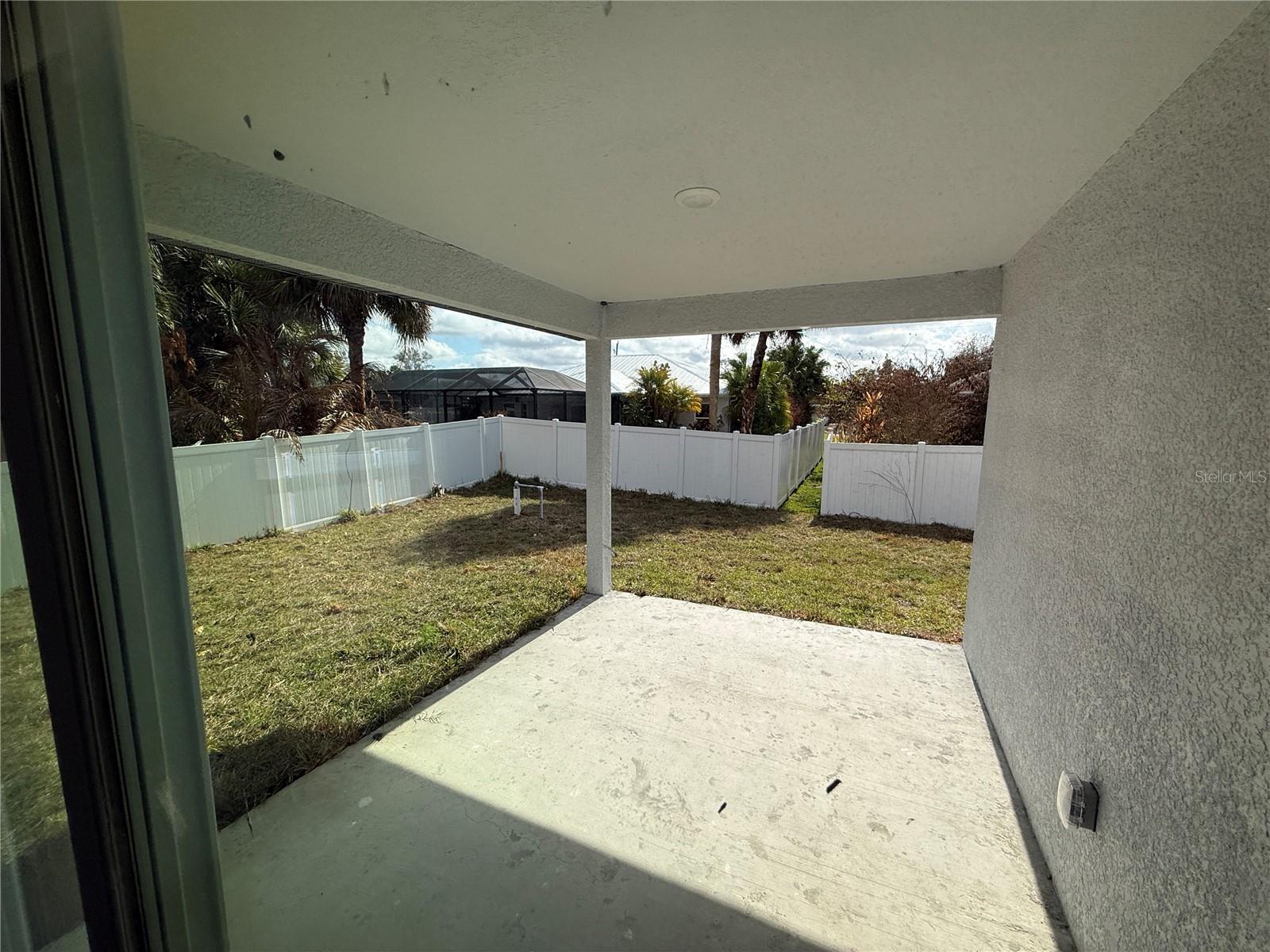 Image 23 of 29 For 1288 Nackman Road