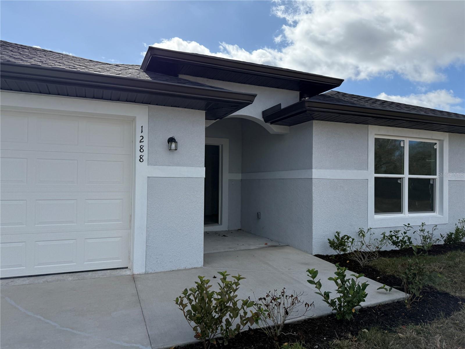 Image 3 of 29 For 1288 Nackman Road