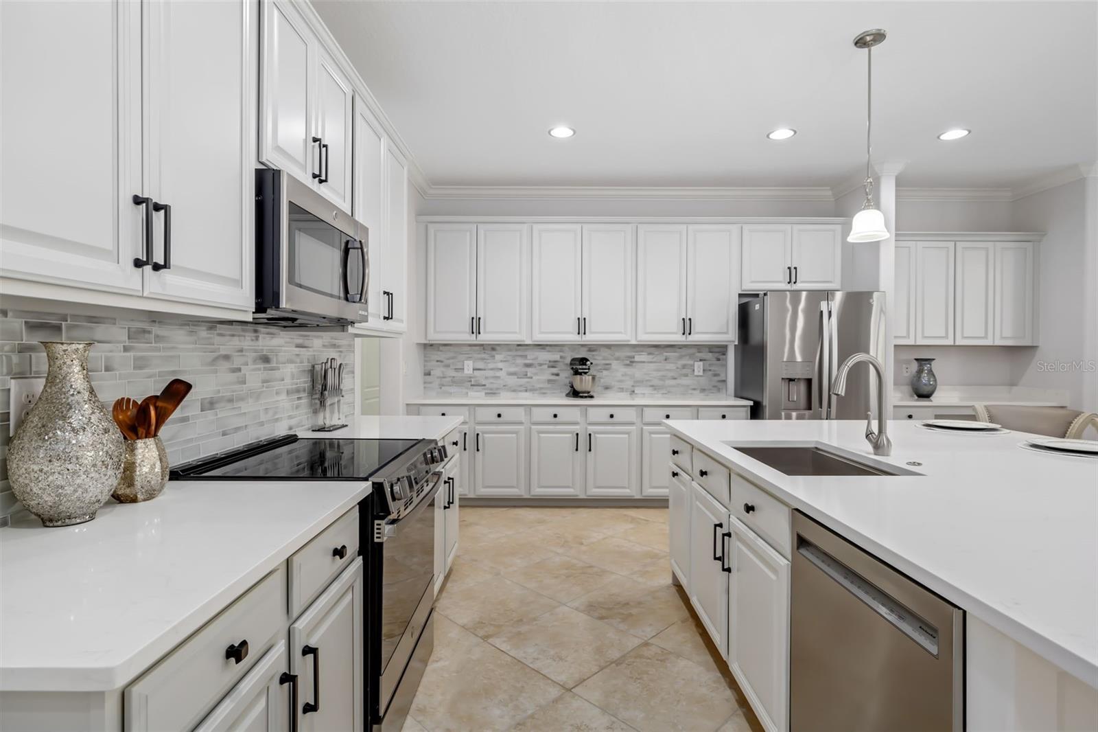 Image 23 of 80 For 6462 Willowshire Way