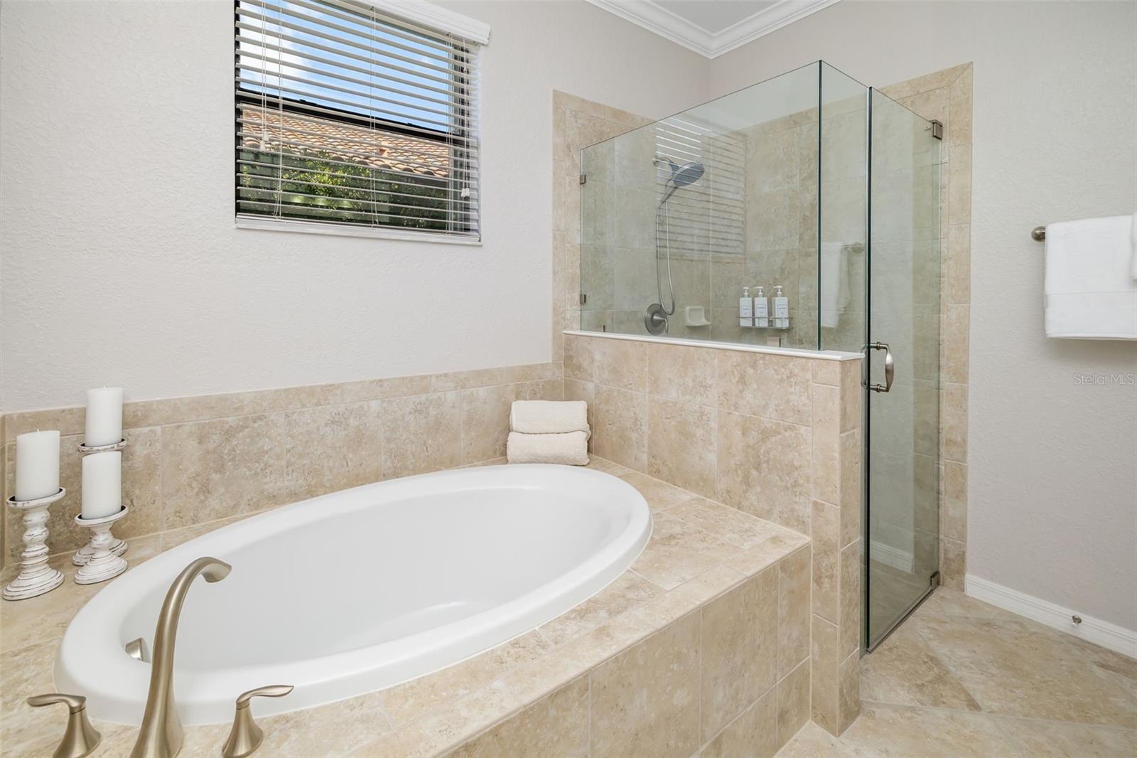 Image 31 of 80 For 6462 Willowshire Way