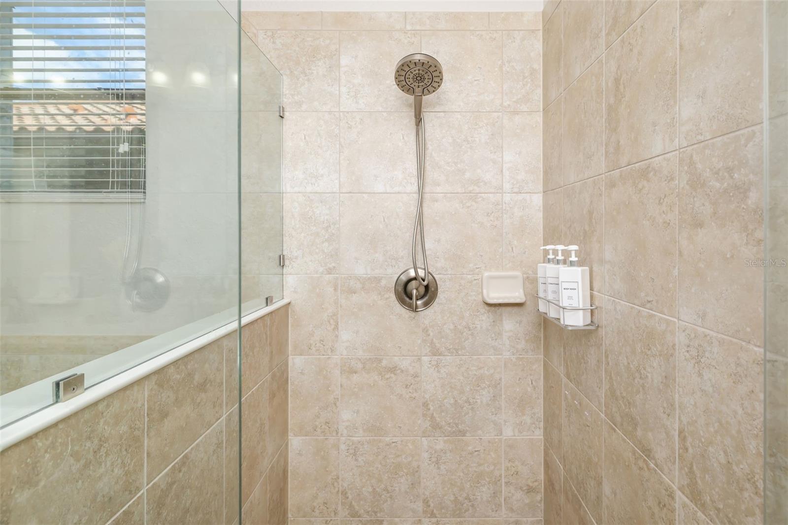 Image 32 of 80 For 6462 Willowshire Way