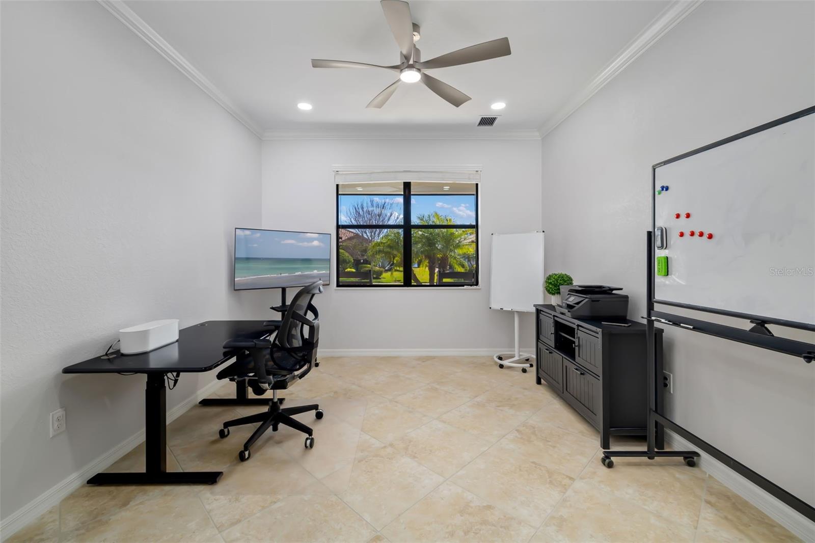 Image 34 of 80 For 6462 Willowshire Way