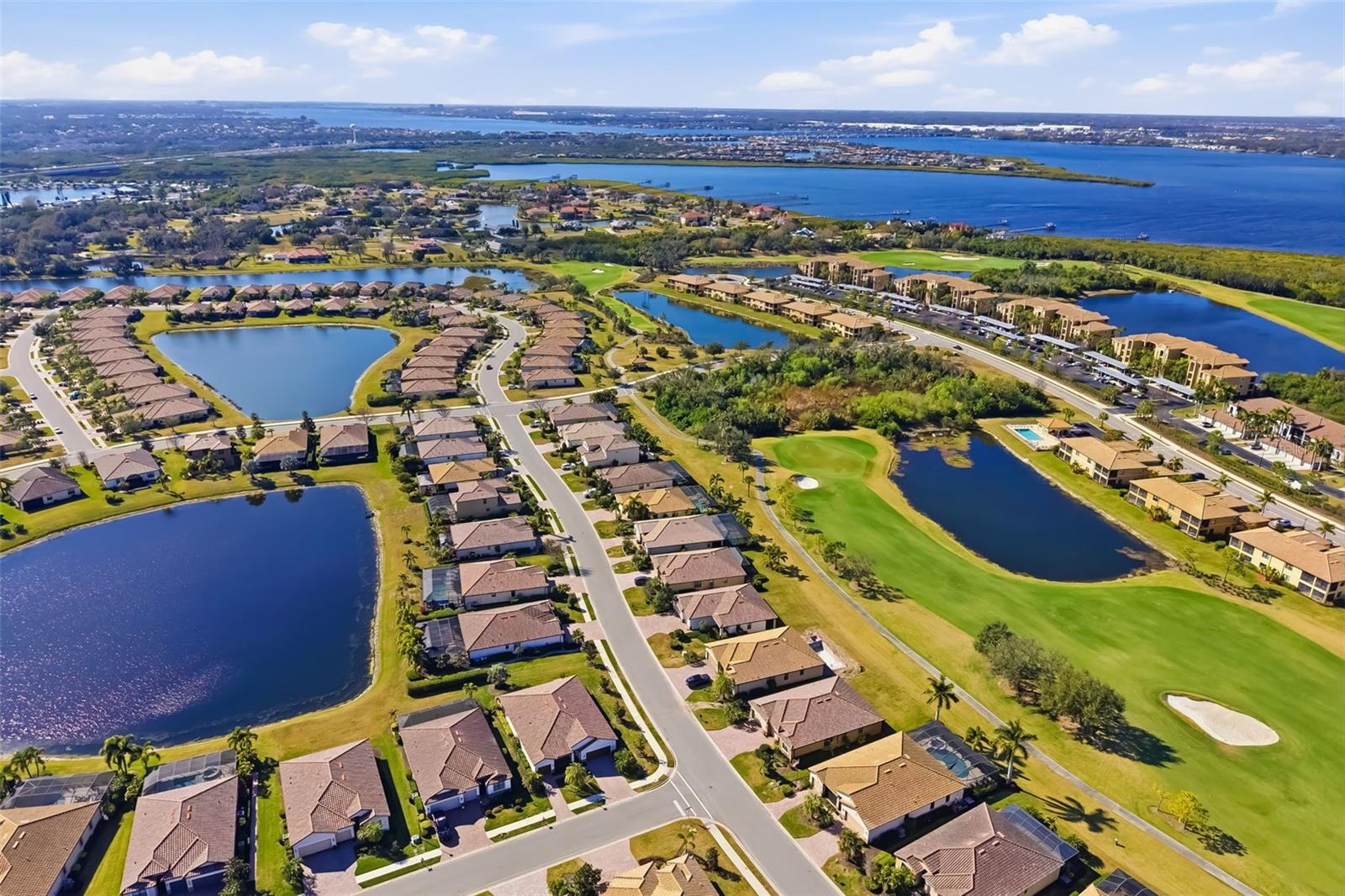 Image 54 of 80 For 6462 Willowshire Way