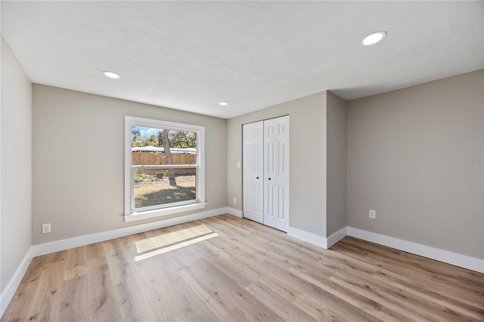 Image 28 of 44 For 2770 Wood Street