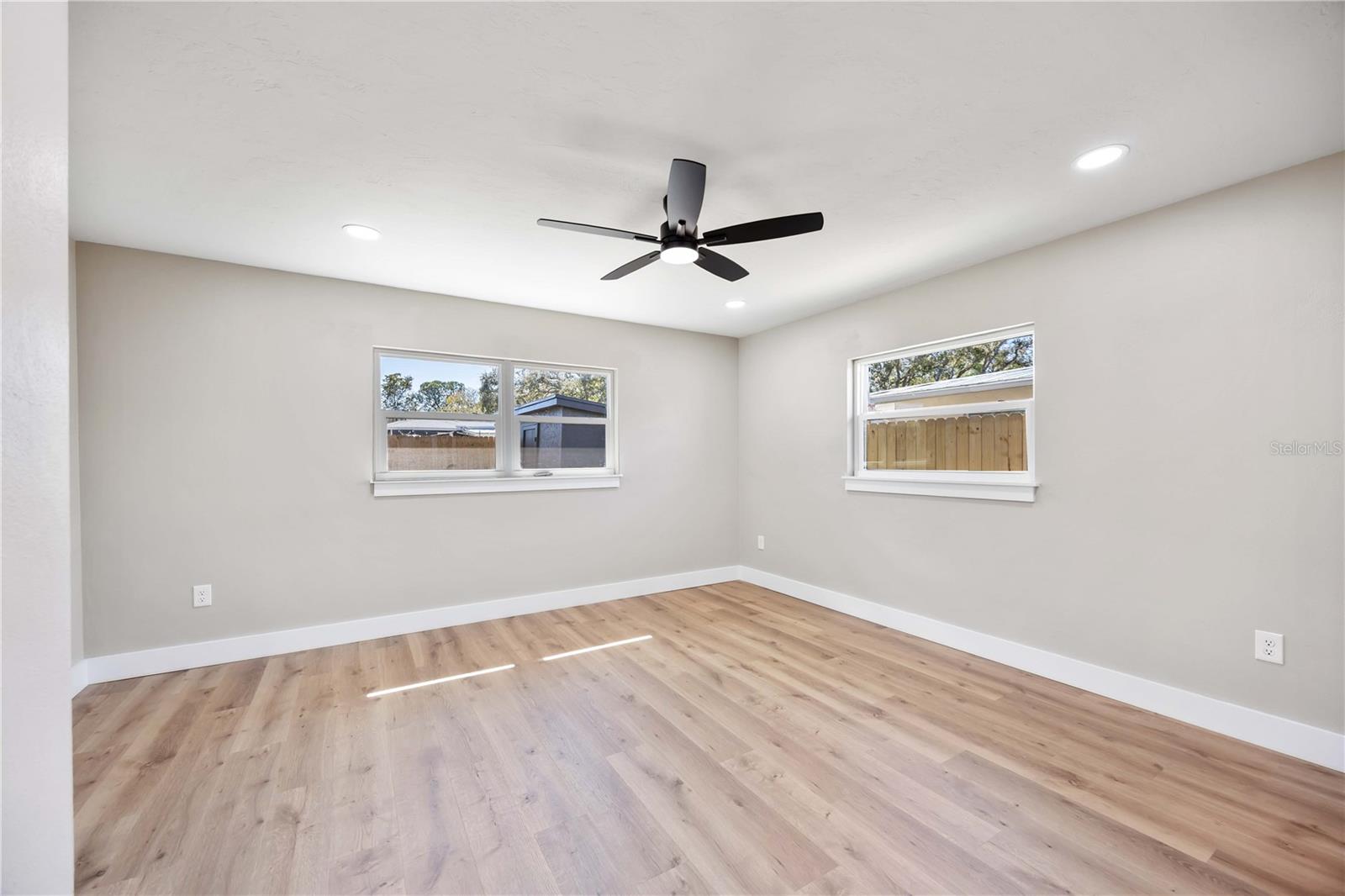 Image 30 of 44 For 2770 Wood Street