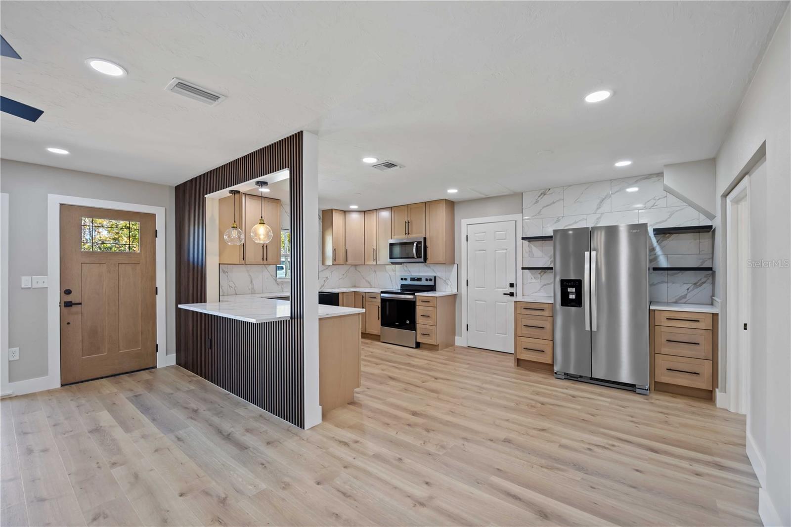 Image 9 of 44 For 2770 Wood Street