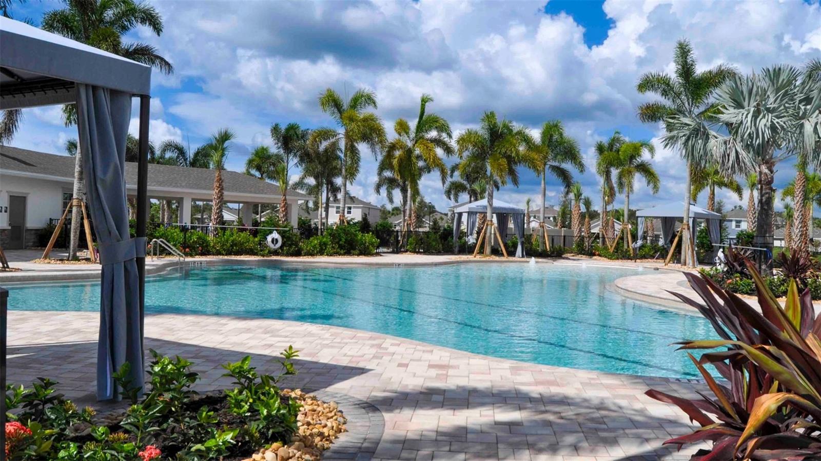 Image 5 of 10 For 17505 Whiskey Creek Trail