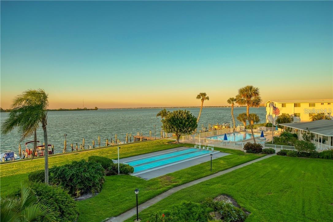 Image 21 of 55 For 765 John Ringling Boulevard 23