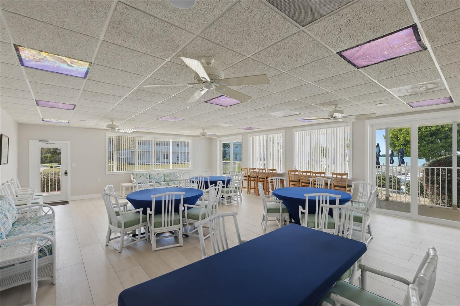 Image 30 of 55 For 765 John Ringling Boulevard 23