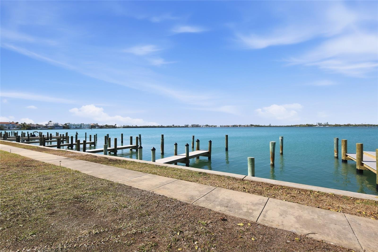 Image 33 of 55 For 765 John Ringling Boulevard 23