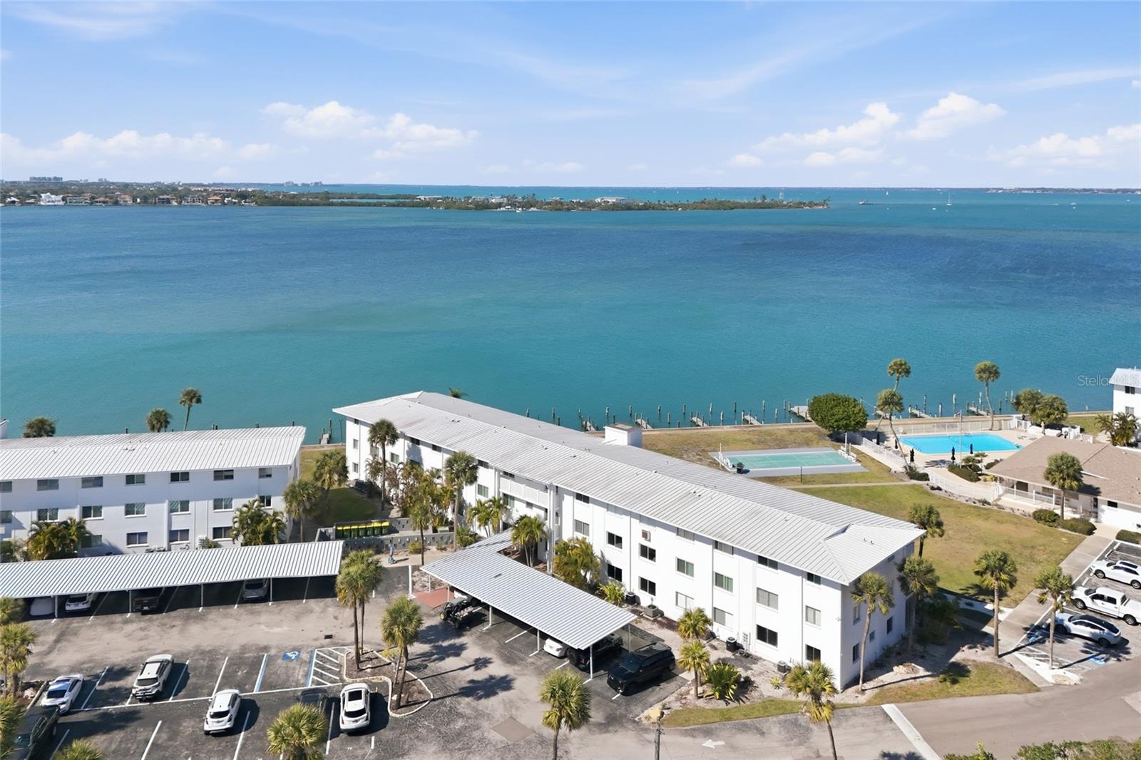 Image 38 of 55 For 765 John Ringling Boulevard 23