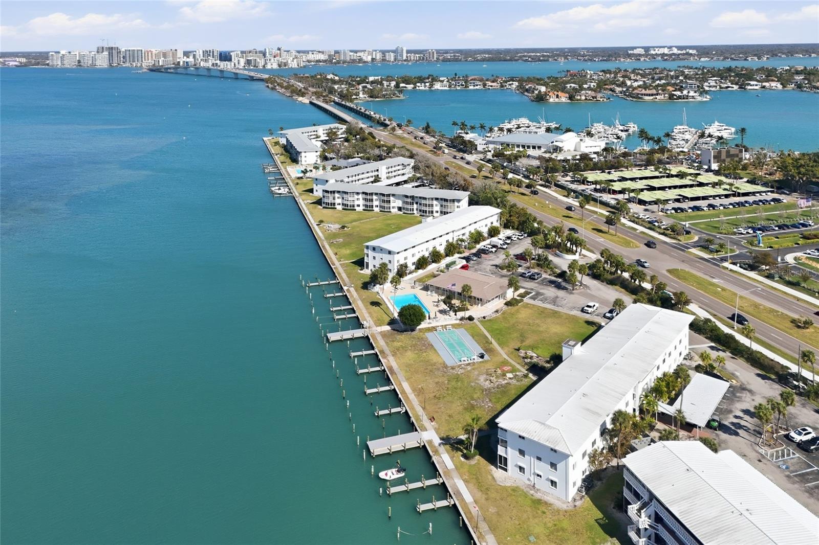 Image 45 of 55 For 765 John Ringling Boulevard 23