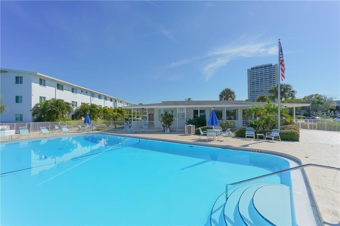 Image 51 of 55 For 765 John Ringling Boulevard 23