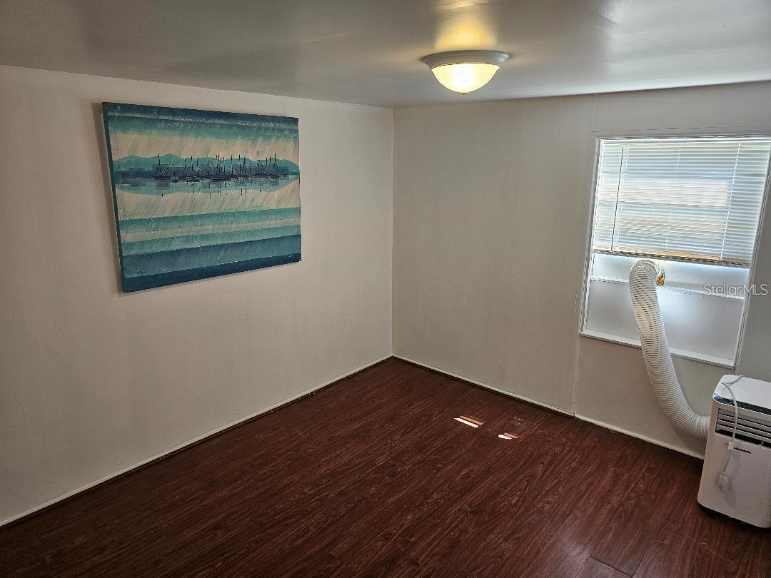 Image 4 of 6 For 103 32nd Street Nw