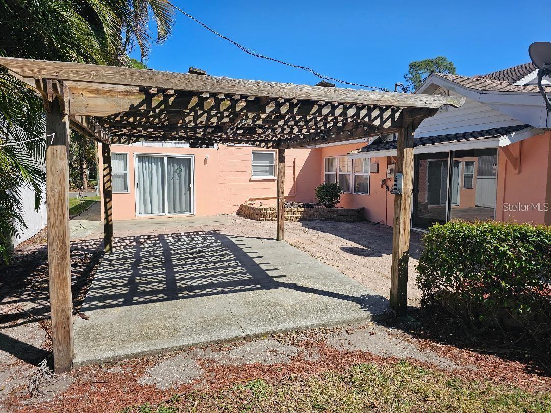 Image 6 of 6 For 103 32nd Street Nw