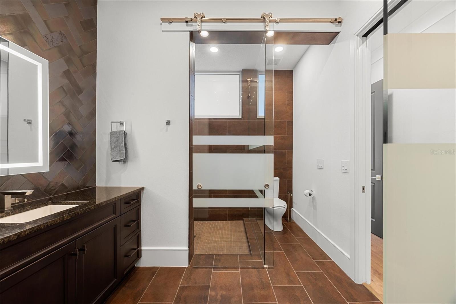 Image 27 of 86 For 3927 Founders Club Drive