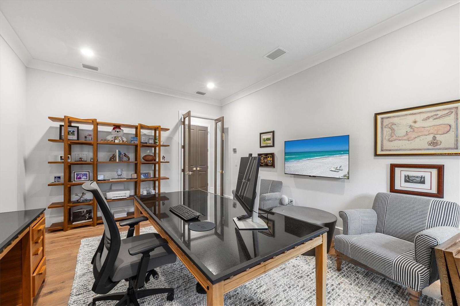 Image 42 of 86 For 3927 Founders Club Drive