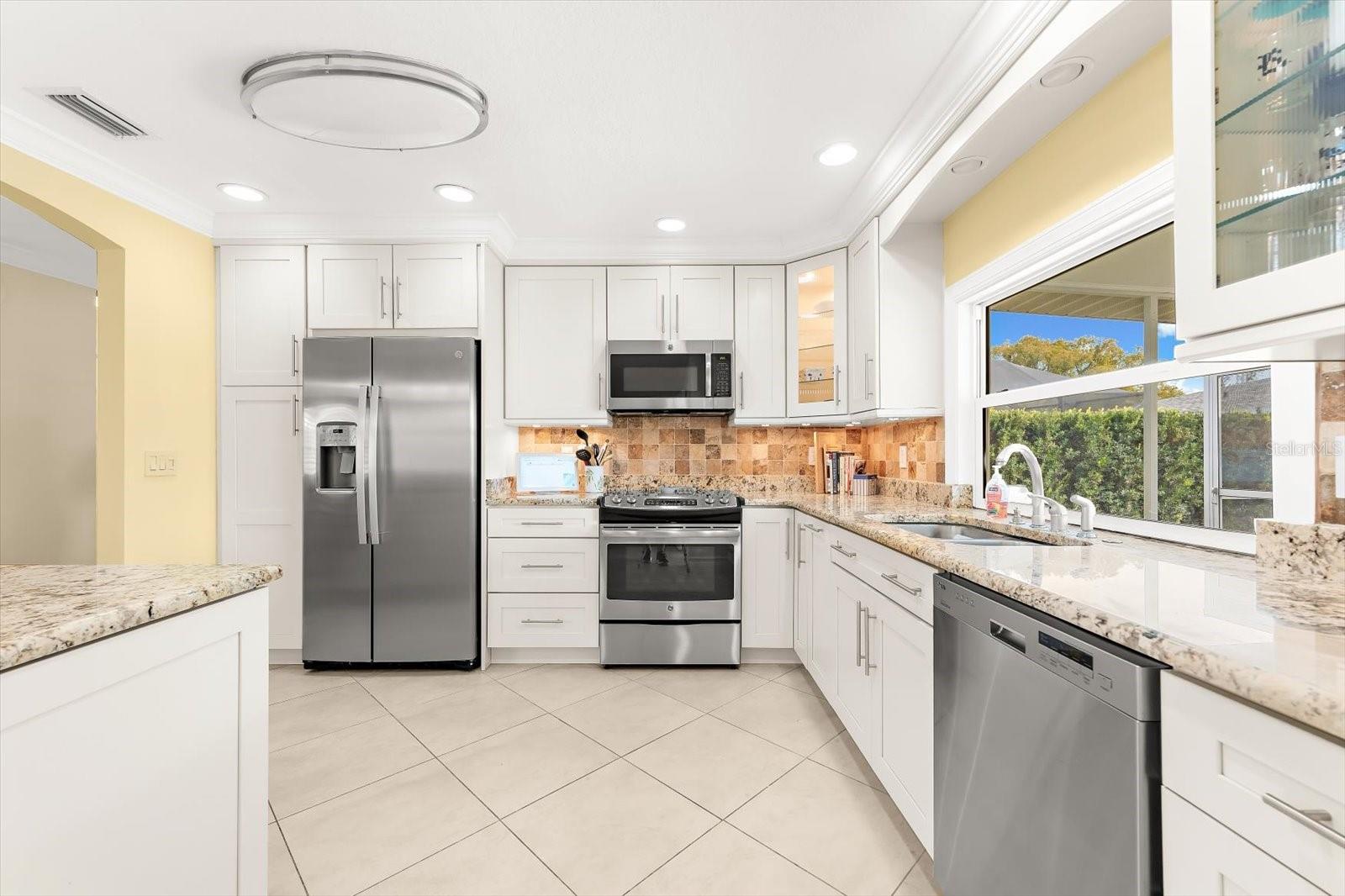 Image 13 of 55 For 5723 1st Avenue Drive W