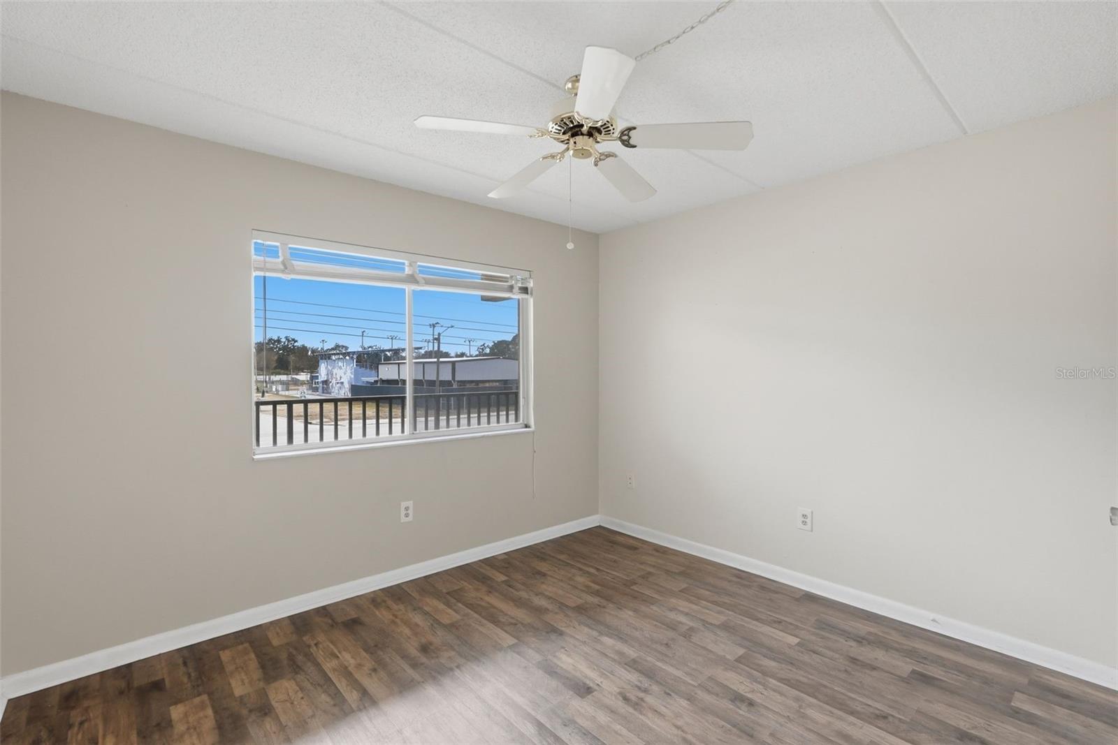 Image 9 of 21 For 4435 1st Street Ne 205