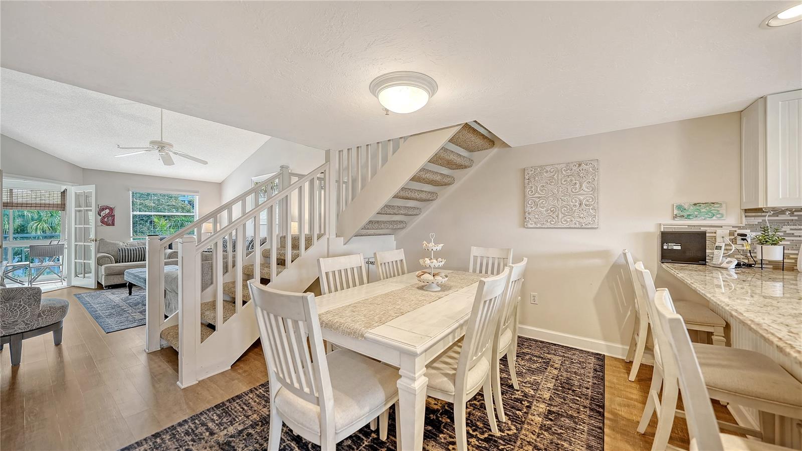 Image 10 of 45 For 1350 Siesta Bayside Drive 1350b