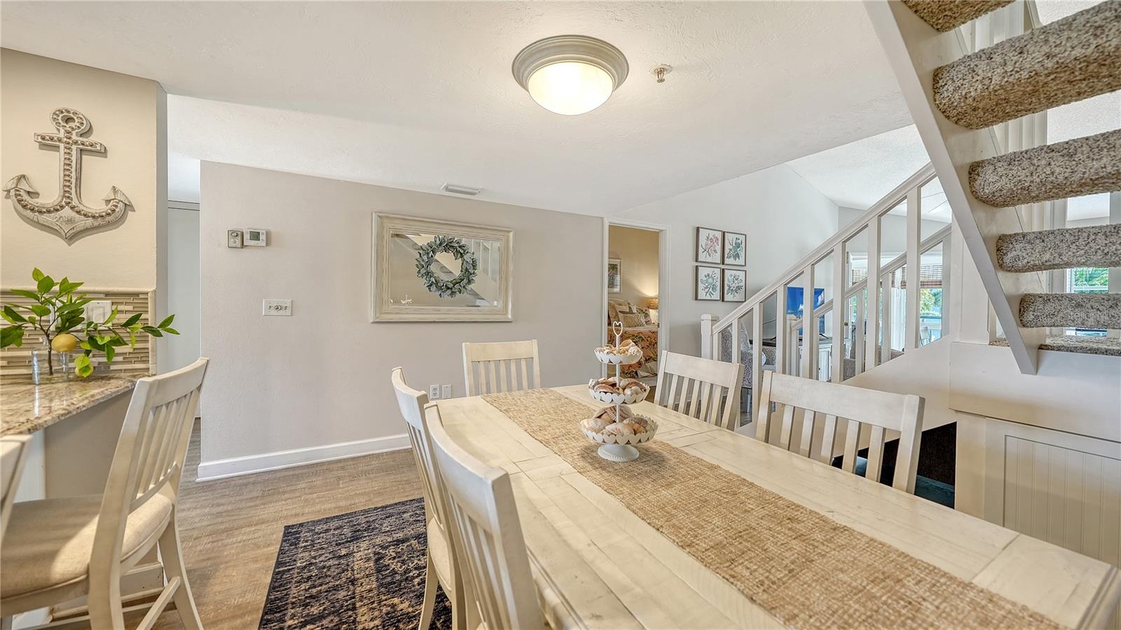 Image 11 of 45 For 1350 Siesta Bayside Drive 1350b