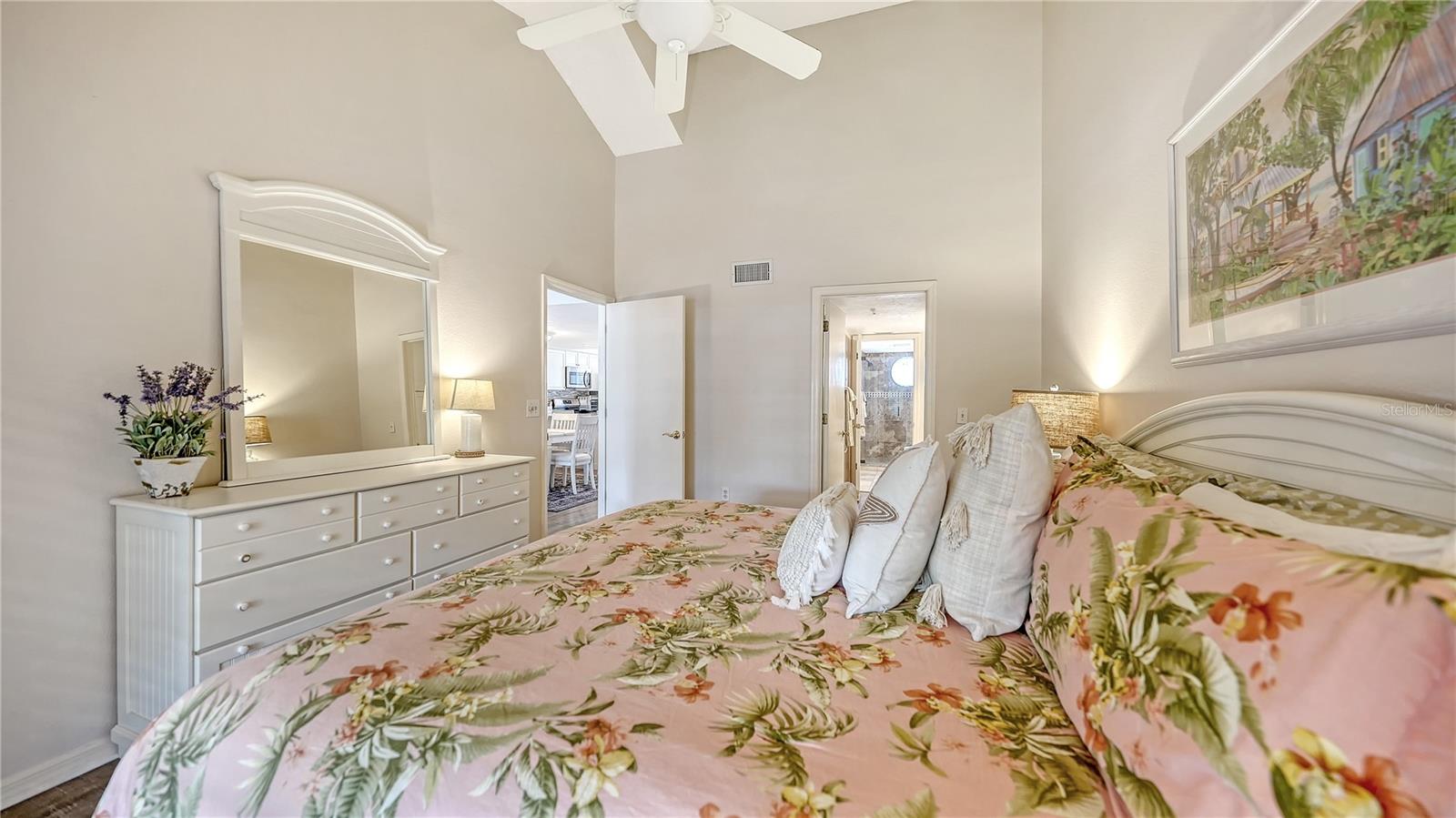 Image 21 of 45 For 1350 Siesta Bayside Drive 1350b