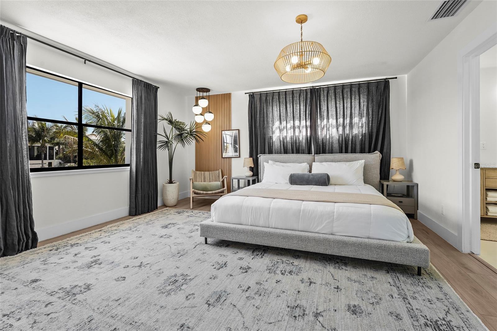 Image 12 of 84 For 519 Loquat Drive