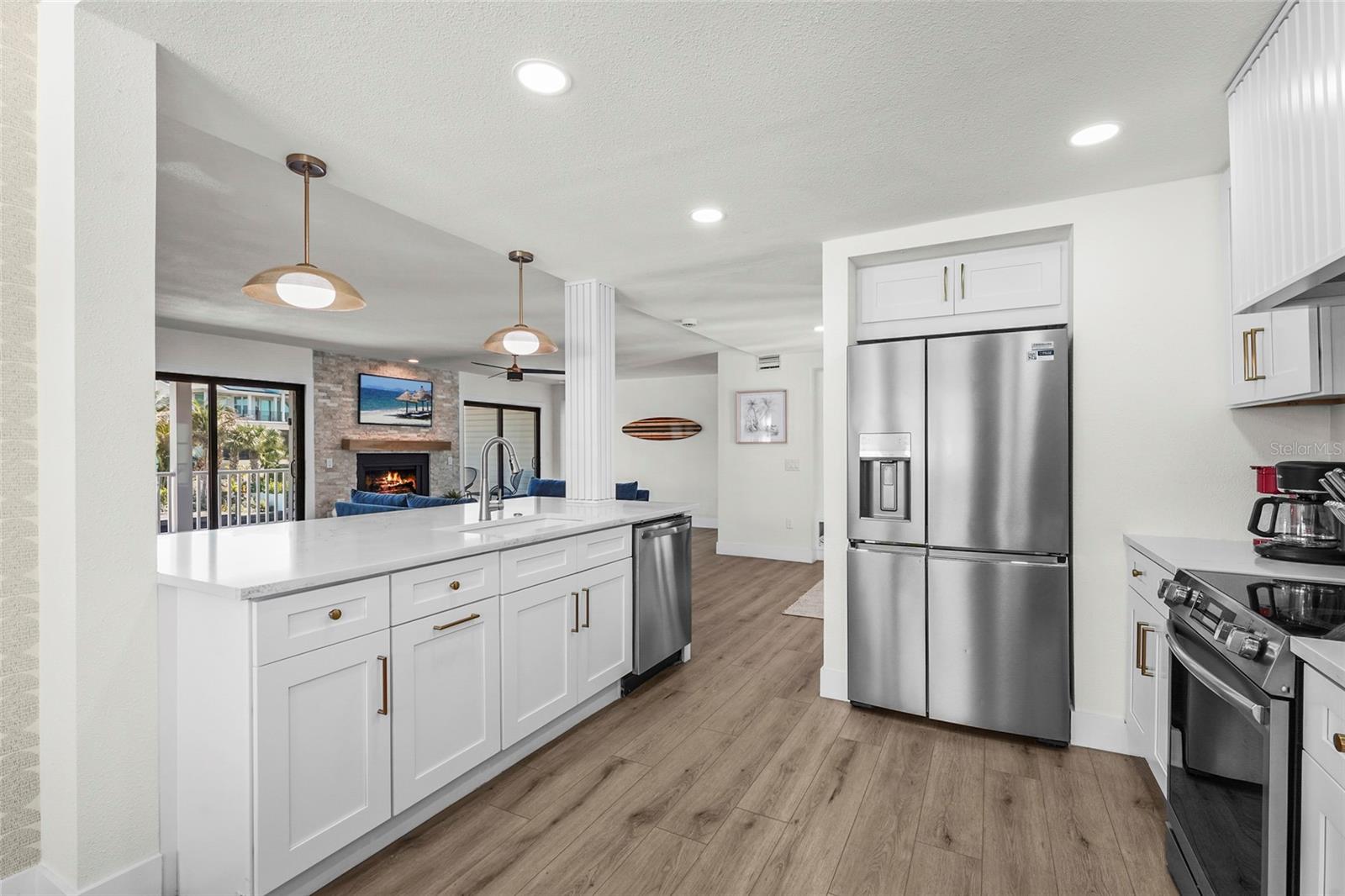 Image 28 of 84 For 519 Loquat Drive