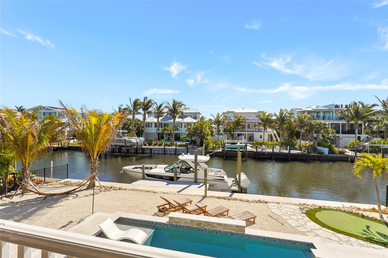 Image 41 of 84 For 519 Loquat Drive