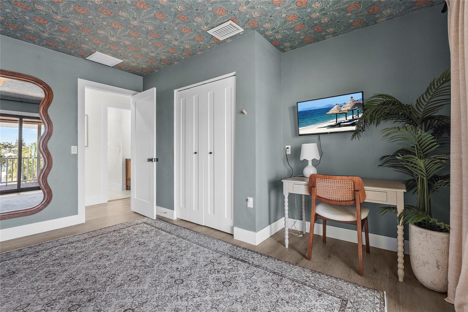 Image 50 of 84 For 519 Loquat Drive