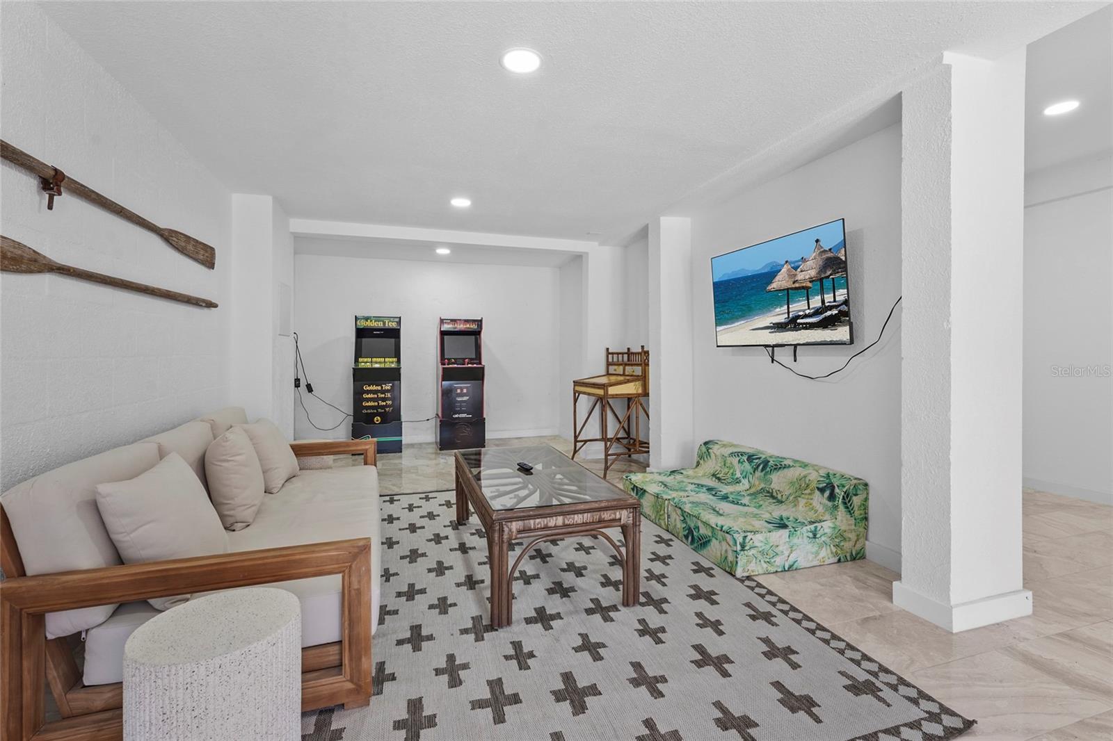 Image 58 of 84 For 519 Loquat Drive